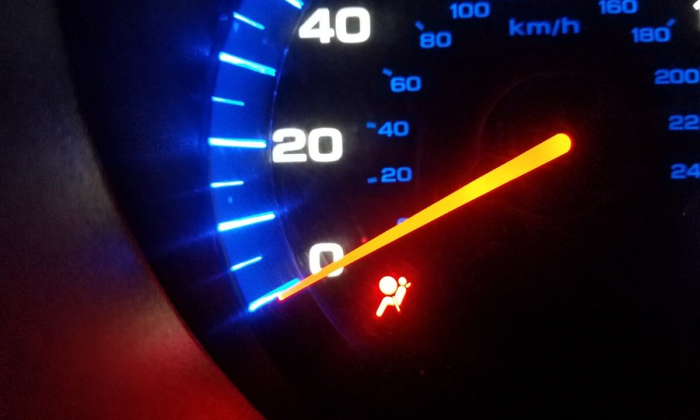 Airbag Işığı Yanan Araç Muayeneden Geçer Mi?