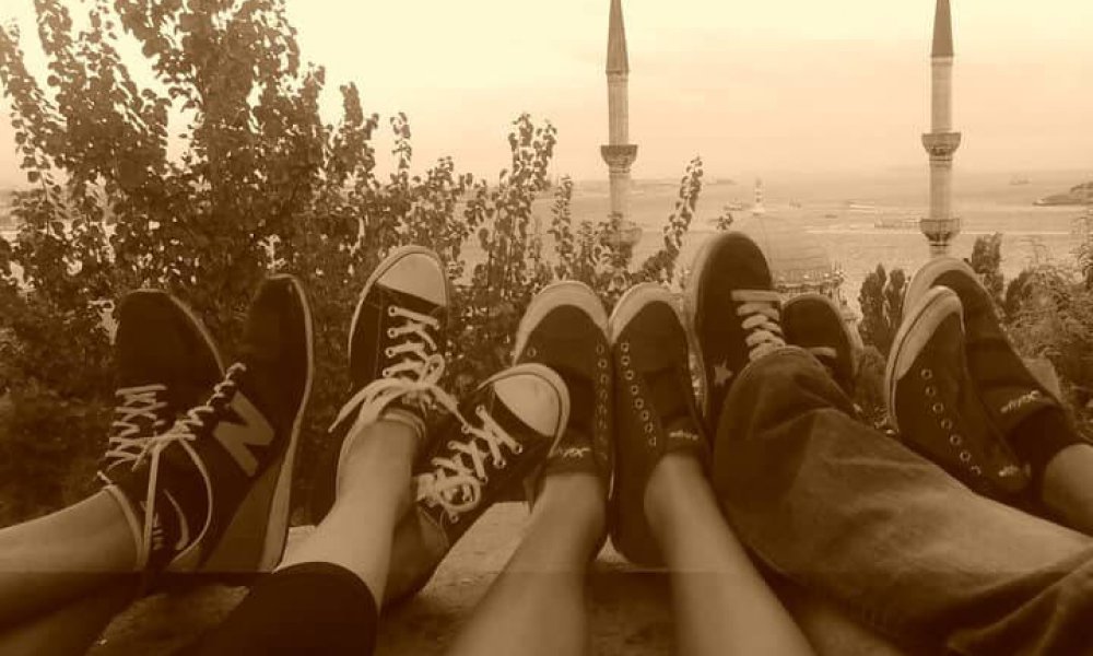 Alışkanlıklarım oldu kimileri..