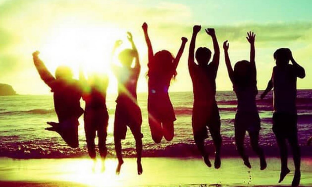 Bir sonsuz dost olsa