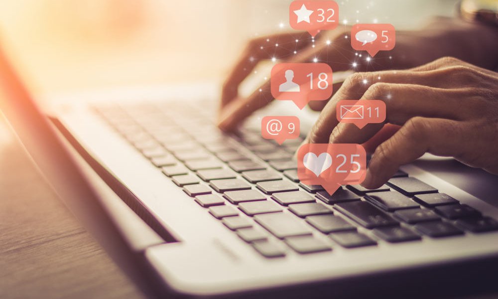 Sosyal Medyada Popüler Olmanın Yolları