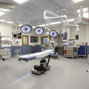 Ameliyathanelerin Zeminleri Neden Iletkendir?