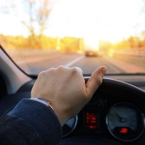 Arabanın Direksiyonu Sonuna Kadar Çevirince Gelen Ses